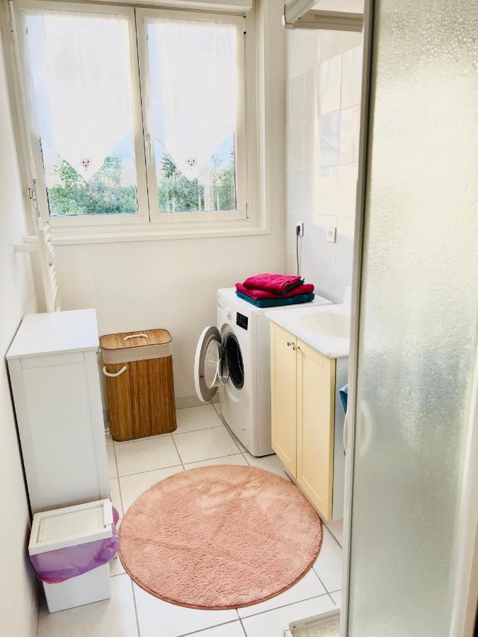 Apartment Appart. Lumineux Pour 4pers. Avec Piscine Chauffee *